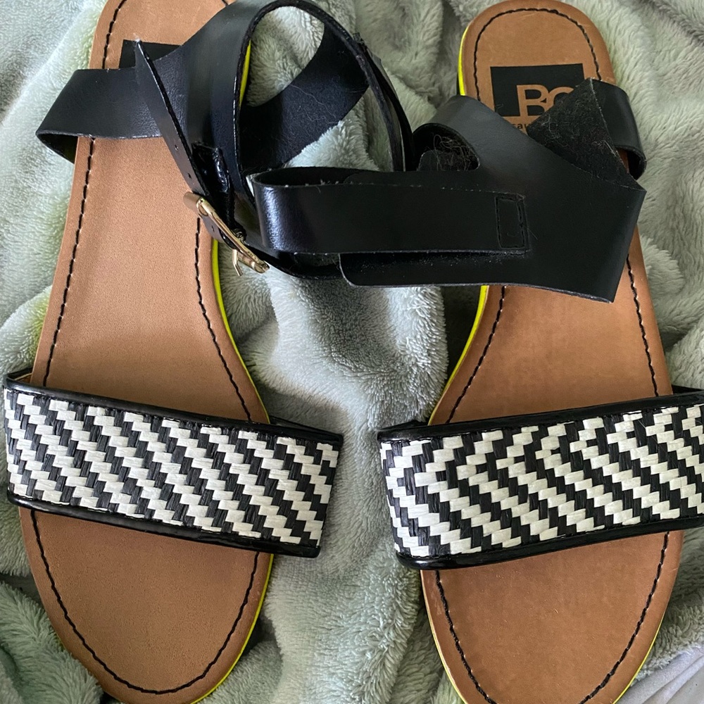 BC sandals size 6.5 brand new